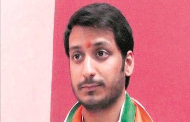 राष्ट्रवादीच्या दुसऱ्या यादीत पार्थ पवार यांना मावळमधून तर अमोल कोल्हेंना शिरुरमधून उमेदवारी